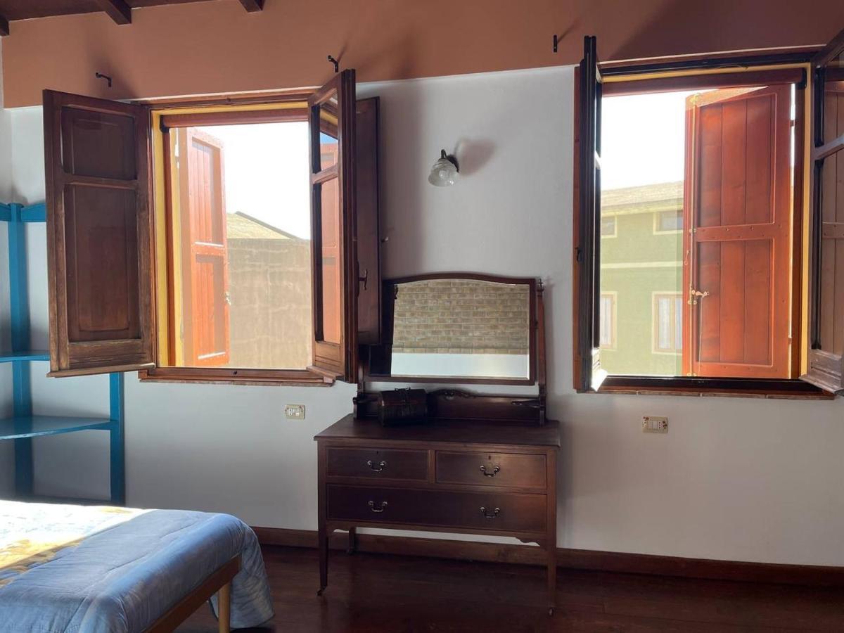 Aventina Holiday Home Burcei Luaran gambar