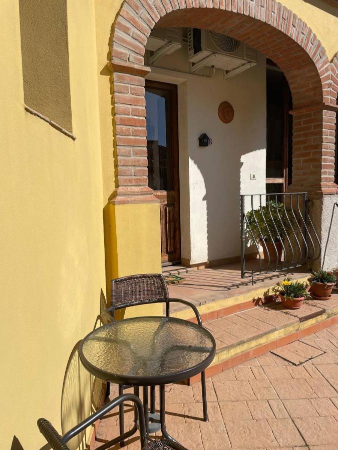 Aventina Holiday Home Burcei Luaran gambar