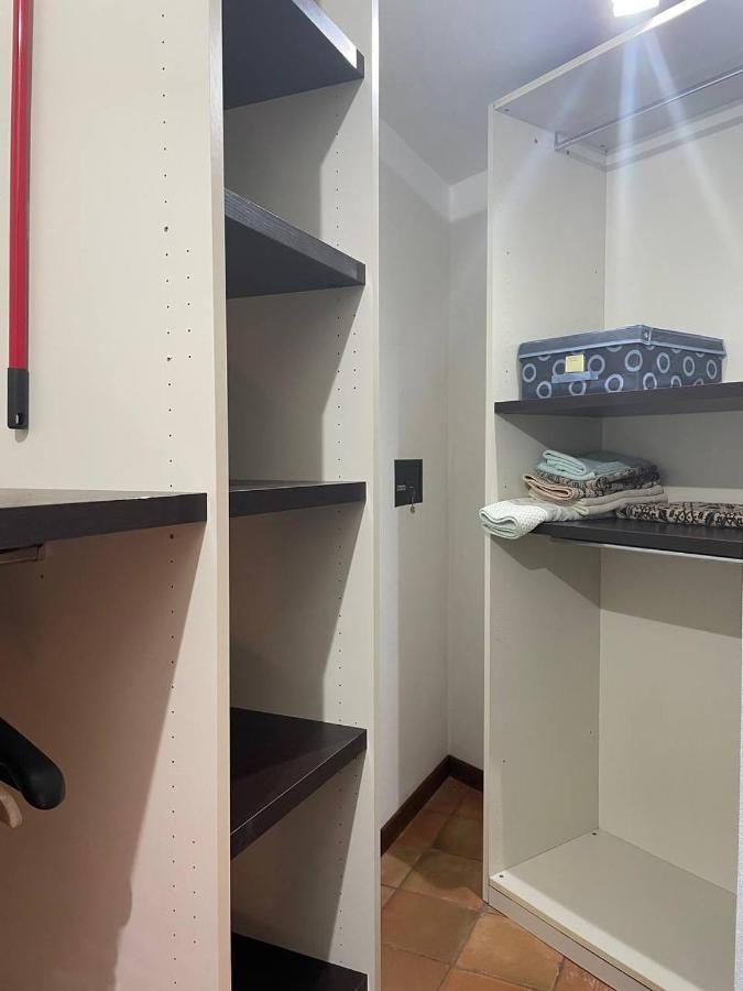 Aventina Holiday Home Burcei Luaran gambar